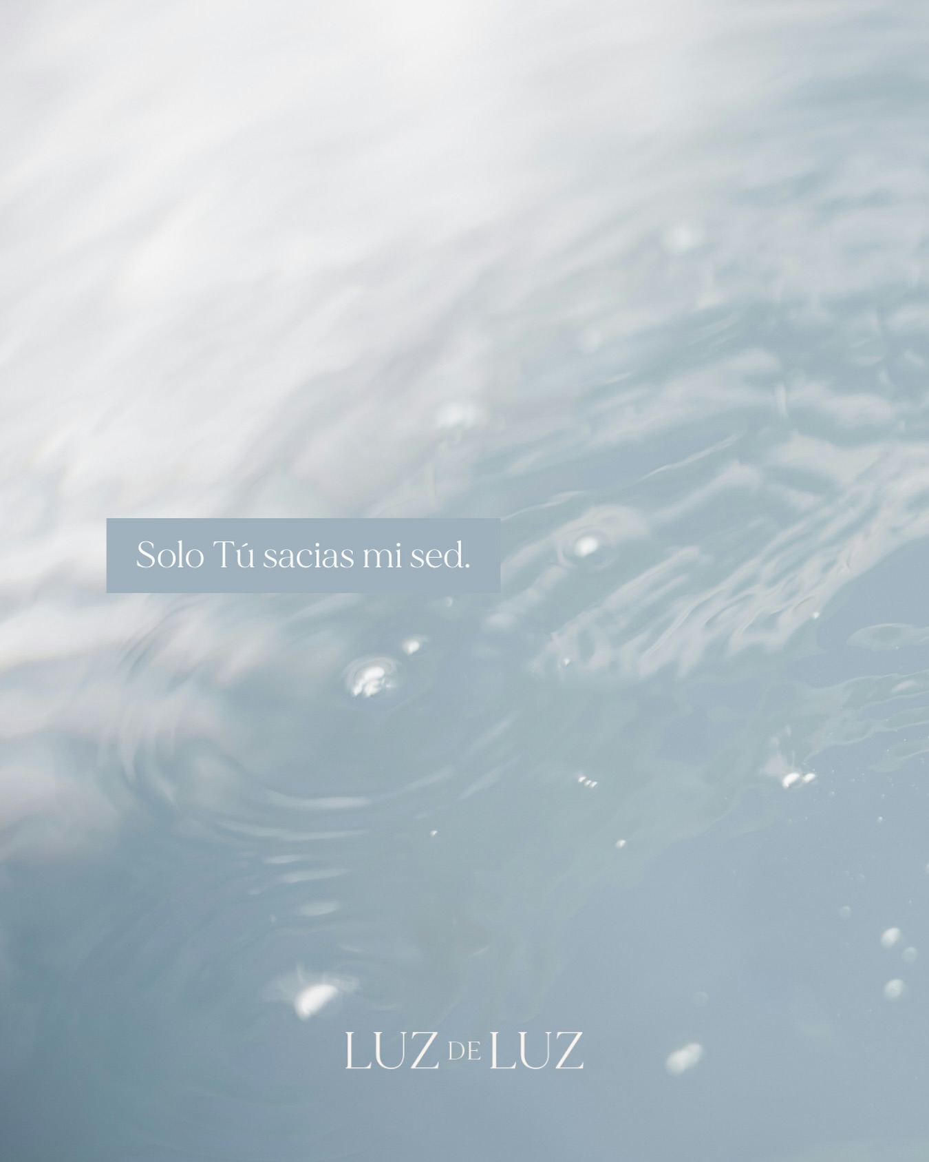 Domingo III de Cuaresma.
Evangelio: Juan 4.
No es sed de cosas.
Es sed de Dios.